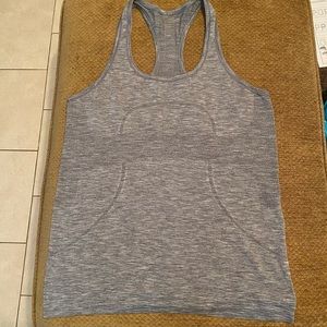 Lululemon swiftly Tech Racerback size 12